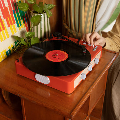 Gadhouse Brad MKII Record Player - Tangerine + Bundled Majority D40 Bluetooth Speakers-Gadhouse-Mood